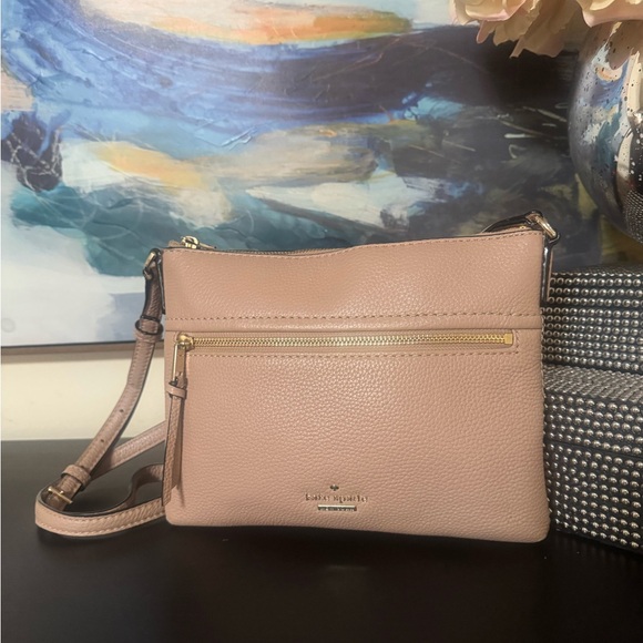 kate spade Handbags - Kate Spade  Crossbody Bag - Light Pink